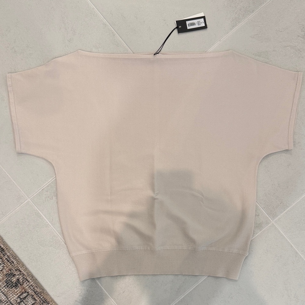Aritzia Babaton Inspiration Short Sleeve Matte Pearl Knit Top - Size Small